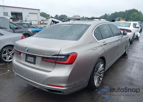 2020 BMW 750I xDrive z USA, uszkodzony, nr VIN WBA7U2C03LCD19986